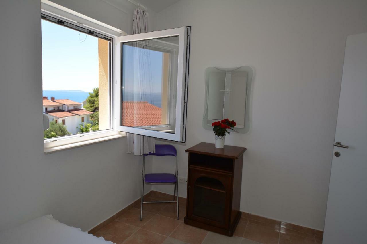 Otok 2 Apartment *