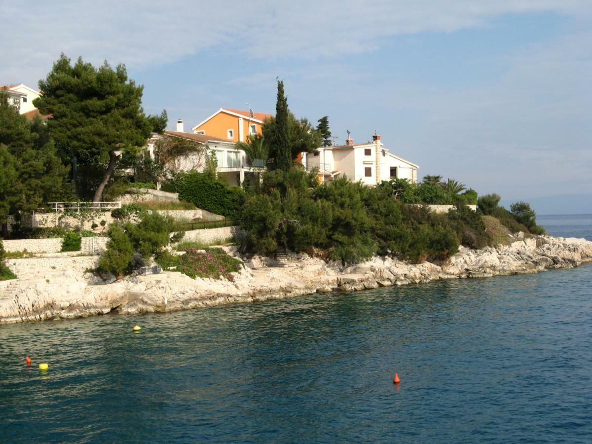 Apartment Otok 2 Trogir